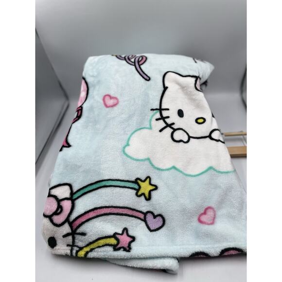 Hello Kitty Shooting Stars, Hearts Balloons, & Stars 60”X70” New With Tags - Picture 2 of 6